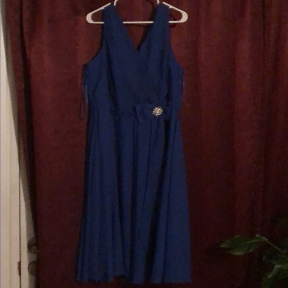 Gorgeous Dress with Jewel